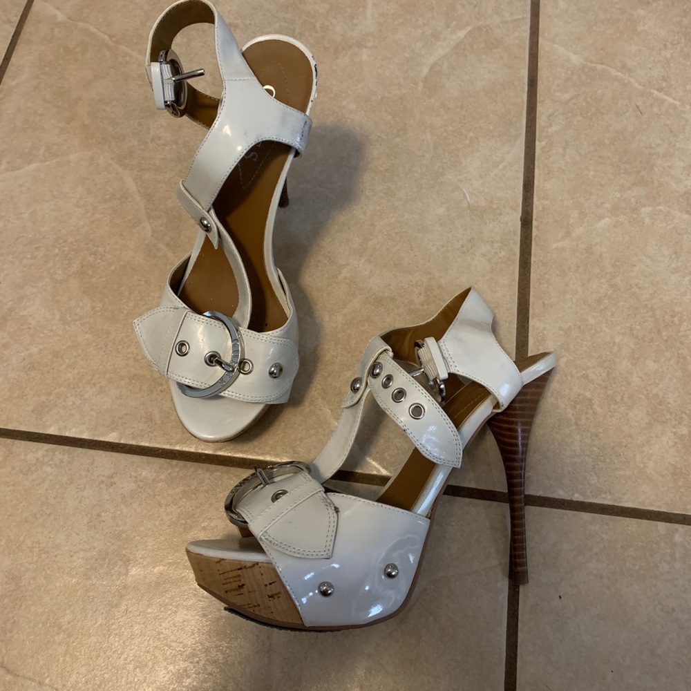 White Guess heels